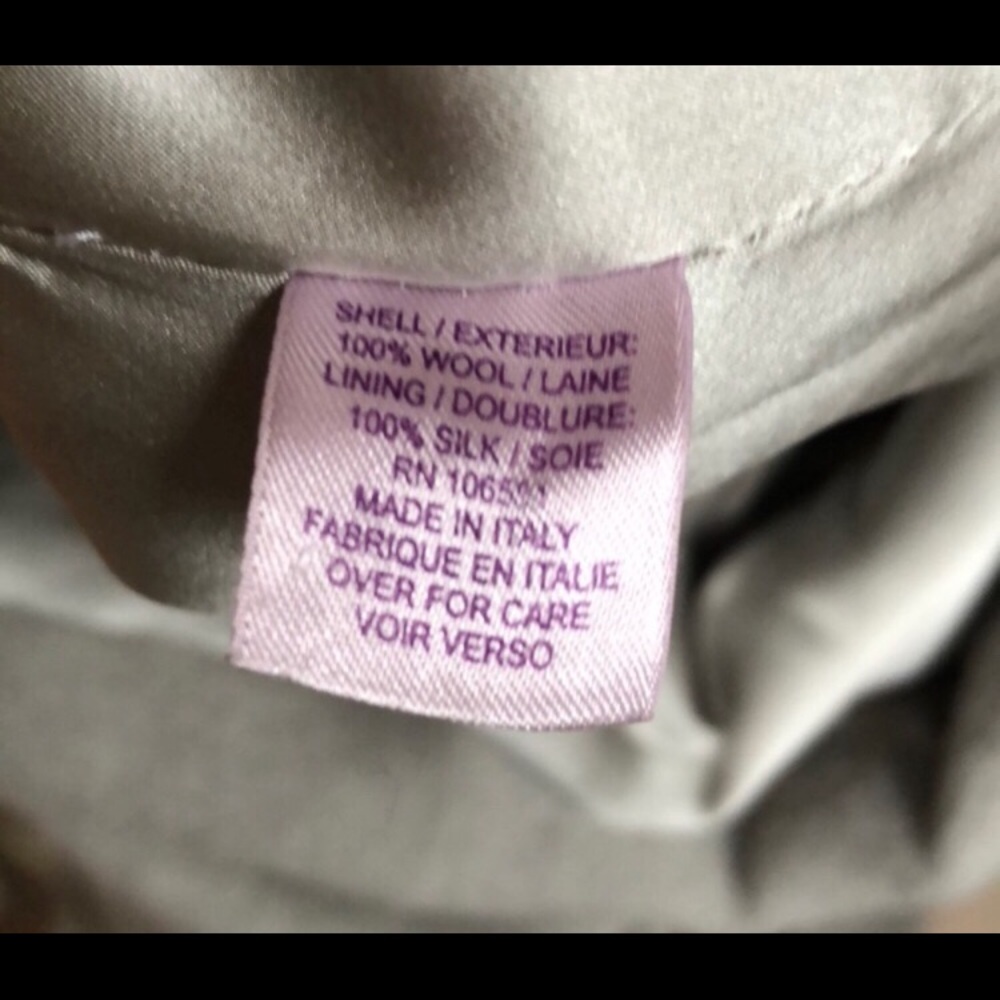 Grey Wool button up coat with silk lining - Picture 6 of 6